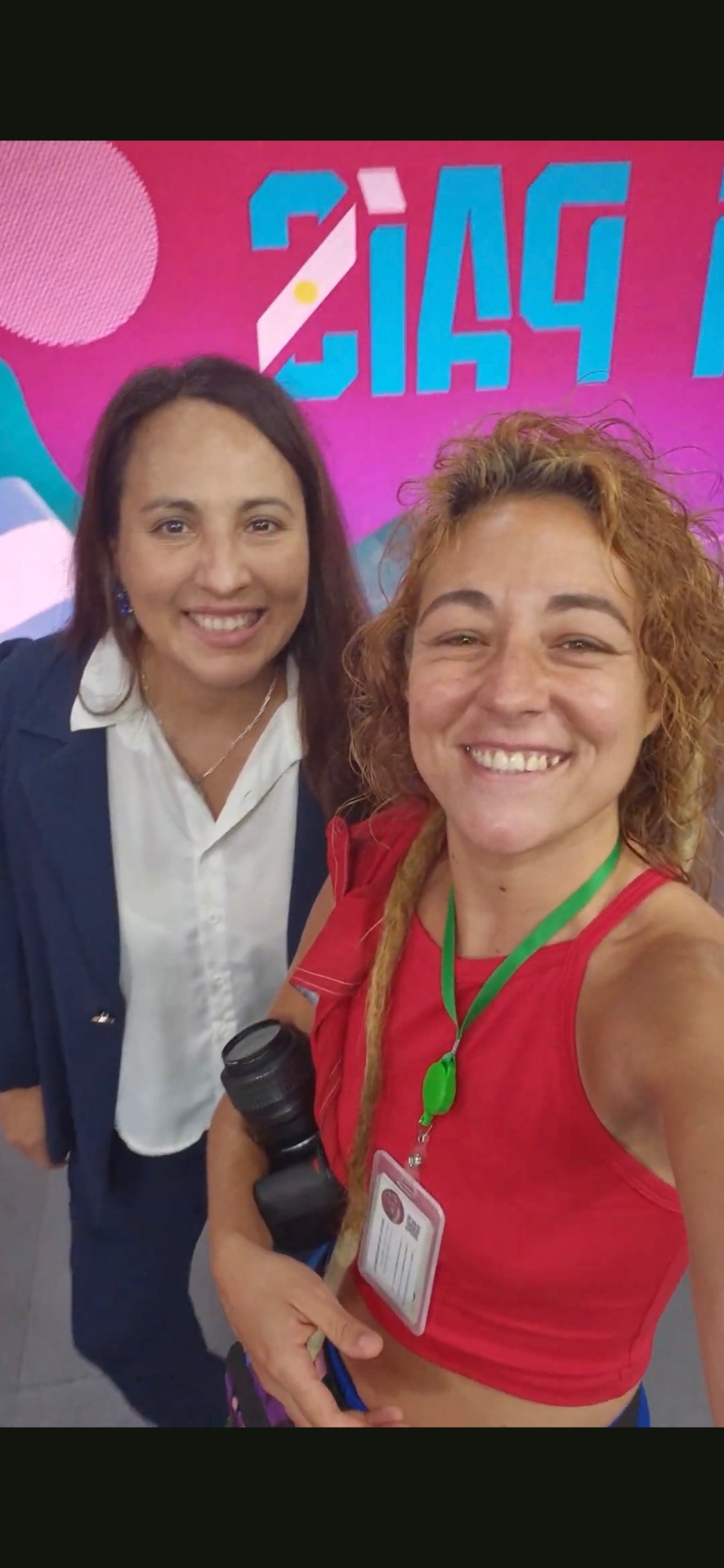 Equipo de Al Aire TV en backstage